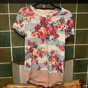 Floral t-shirt (with beige bottom)